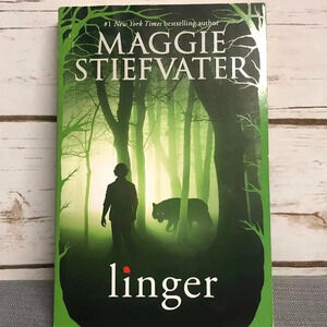 LINGER by Maggie Stiefvater Paperback Good Condition